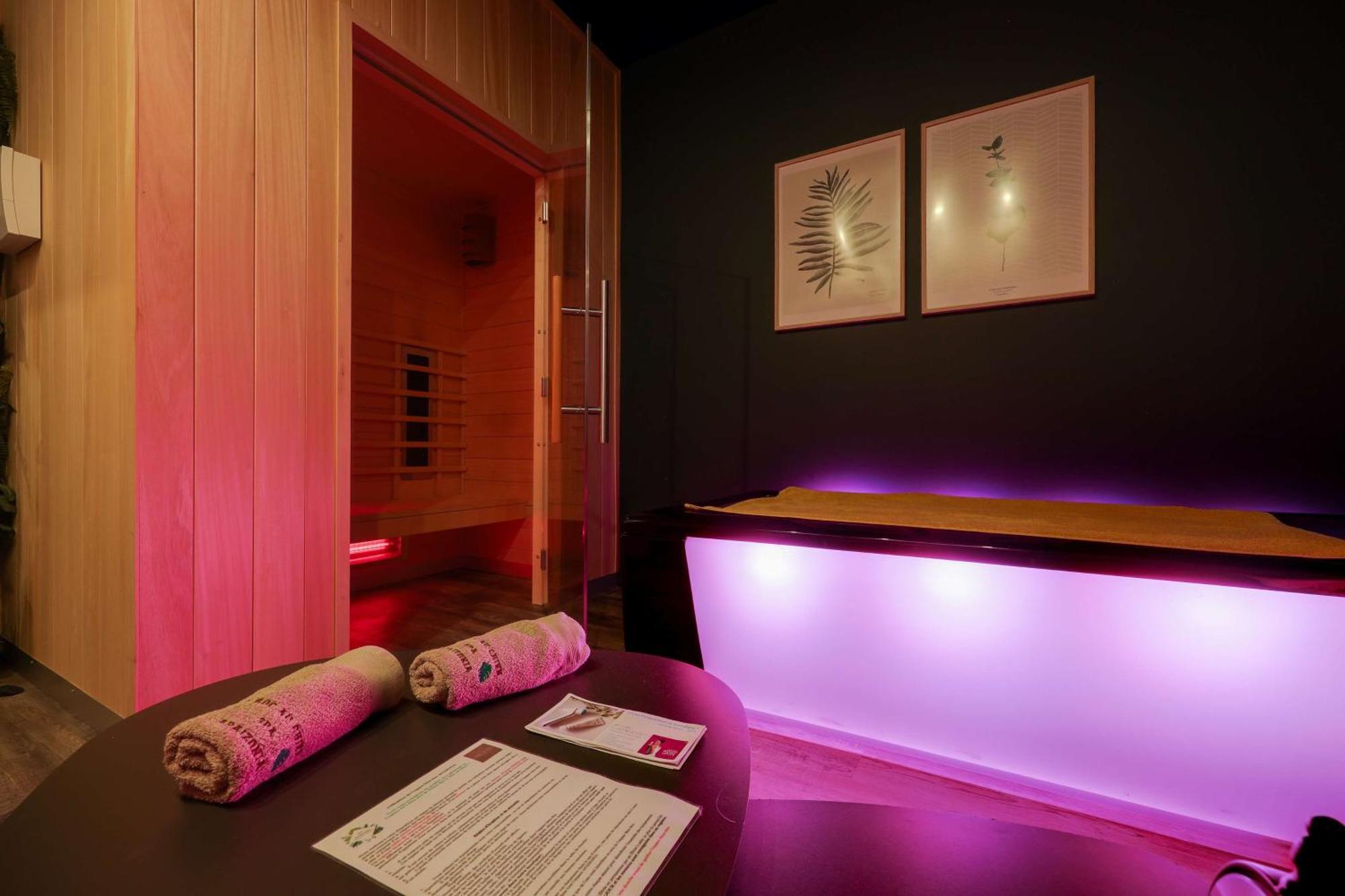 Brit Hotel & Spa Le Roc Au Chien Bagnoles de l'Orne Normandie Екстер'єр фото