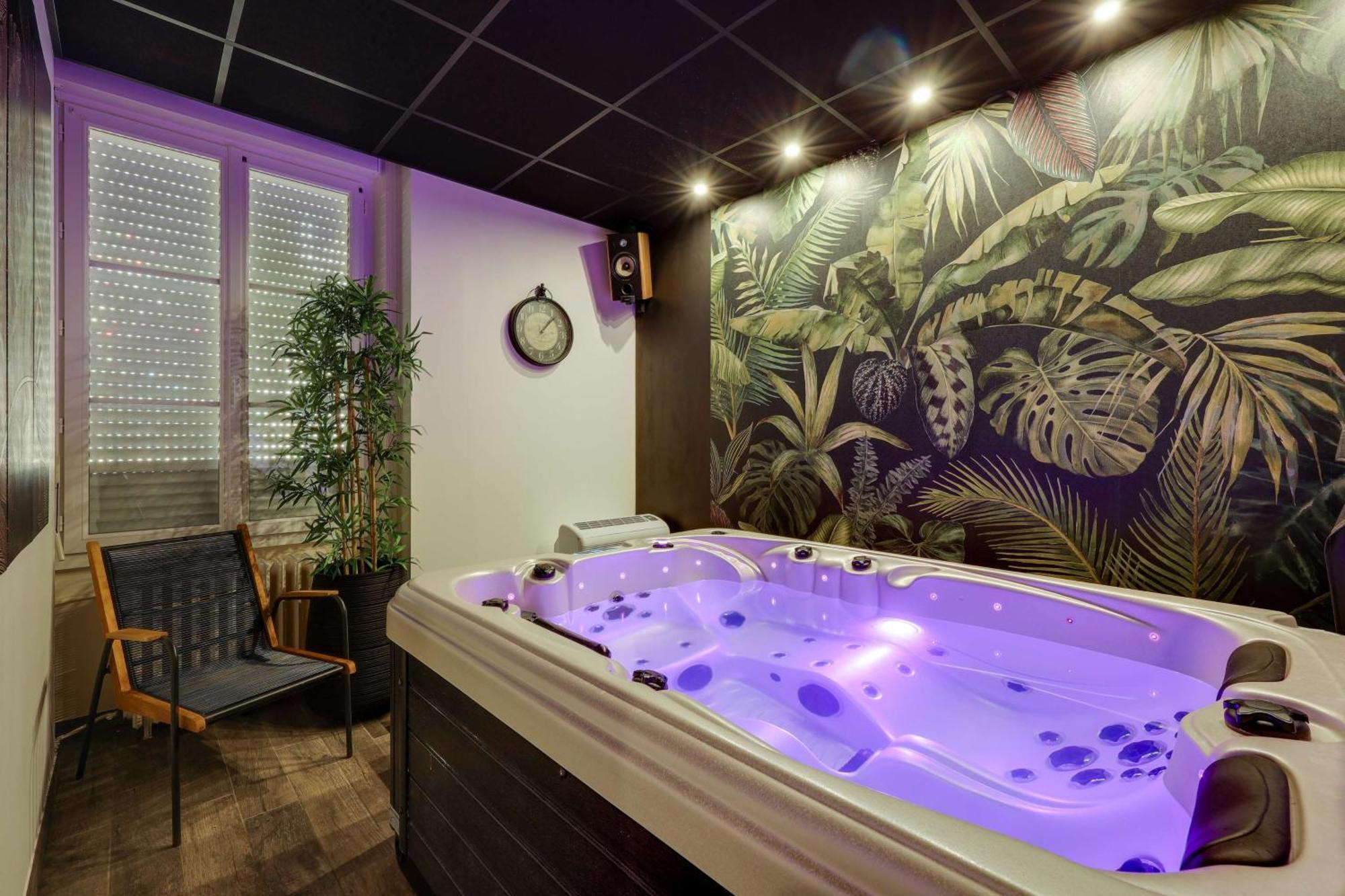 Brit Hotel & Spa Le Roc Au Chien Bagnoles de l'Orne Normandie Екстер'єр фото