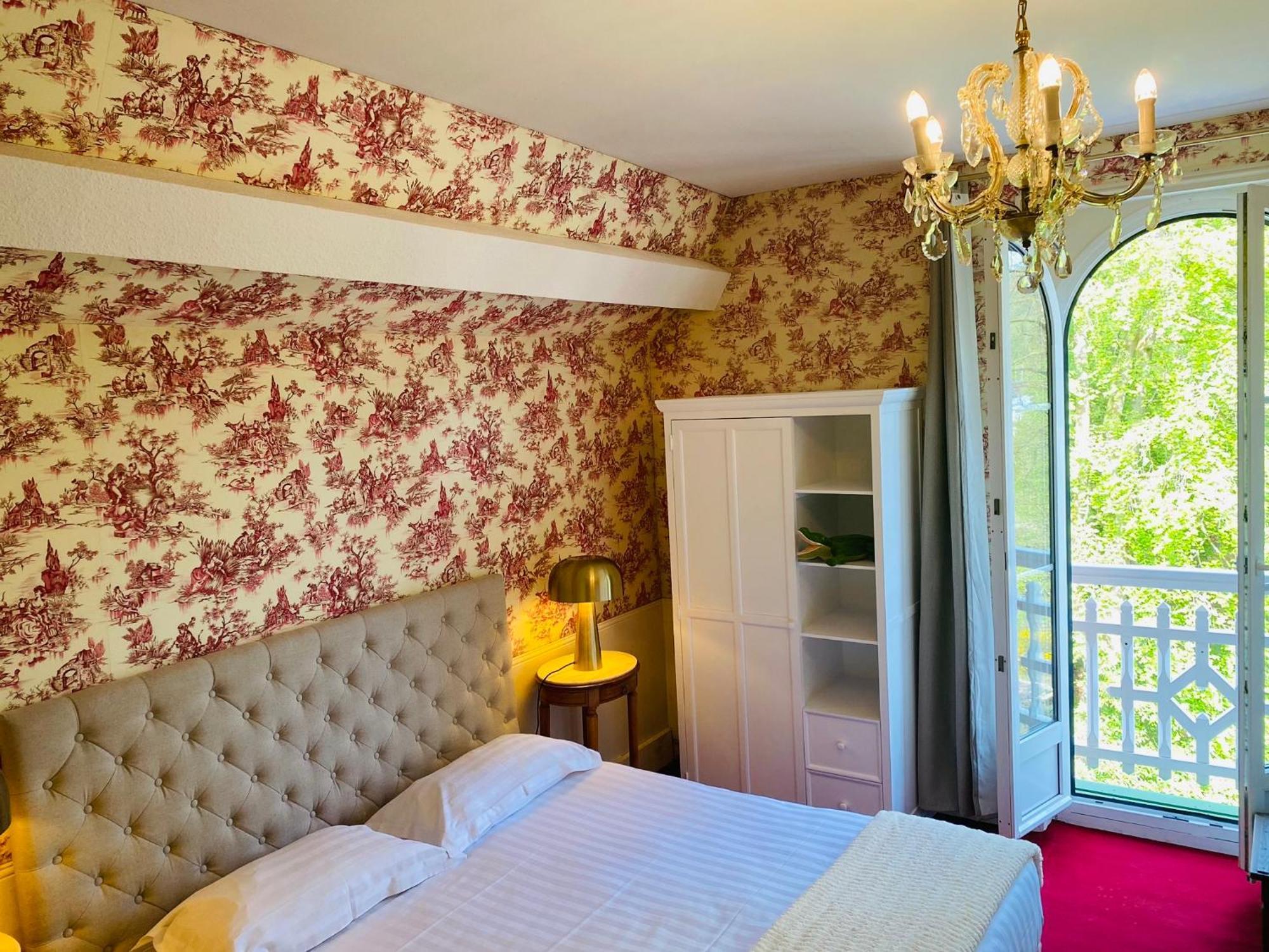 Brit Hotel & Spa Le Roc Au Chien Bagnoles de l'Orne Normandie Екстер'єр фото
