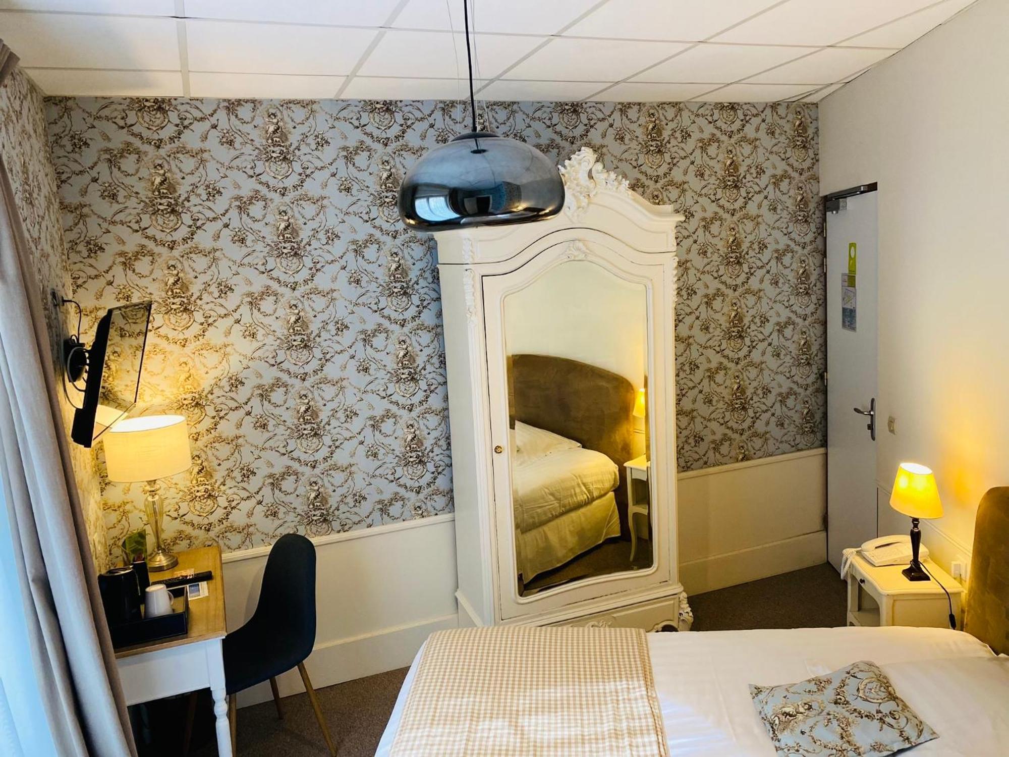 Brit Hotel & Spa Le Roc Au Chien Bagnoles de l'Orne Normandie Екстер'єр фото